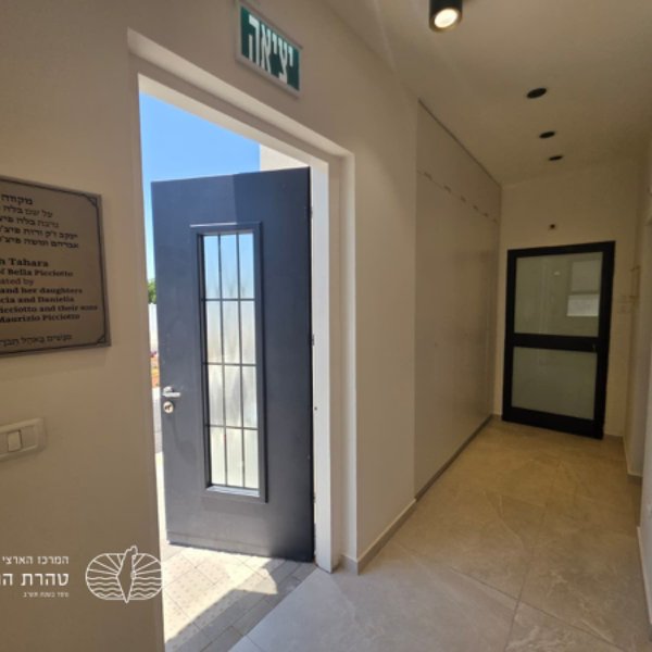 gallery picture